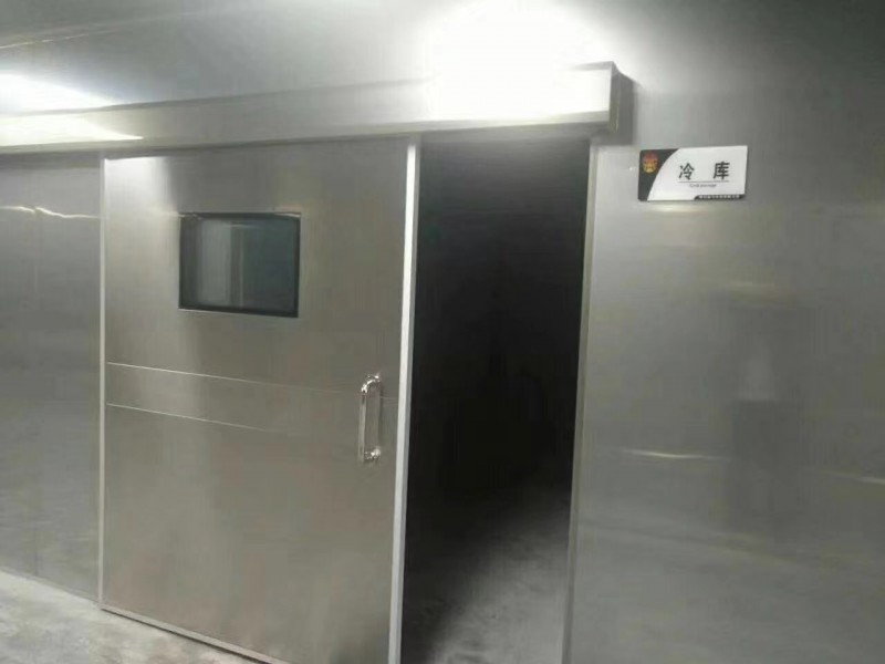 冷庫門